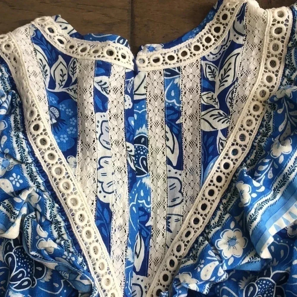 Farm Rio Full of Flowers jumpsuit Sz Medium New with Tags lots of blue - Picture 11 of 15